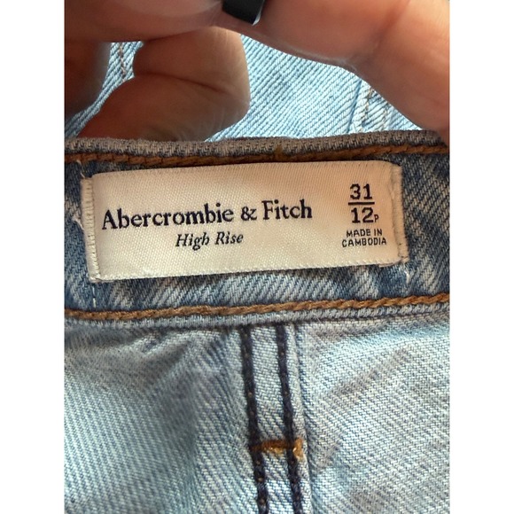 Abercrombie & Fitch Women's Blue denim Skirt with Front Slit Sz 31/12P - Picture 5 of 7